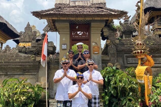 Bali Paket Tour - 3 Hari 2 Malam (Kintamani, Tanah Lot, Benoa)